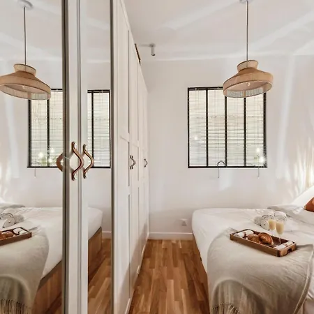 Apartmán Bnbnova - Le Louvre & De *